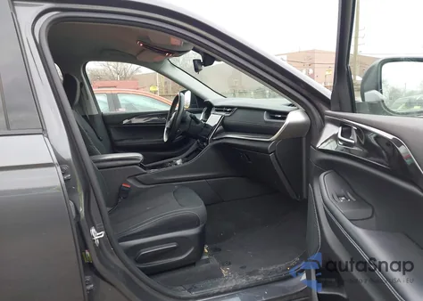 2021 Jeep Grand Cherokee L Laredo 4X4 from USA, damaged, VIN 1C4RJKAG2M8142143